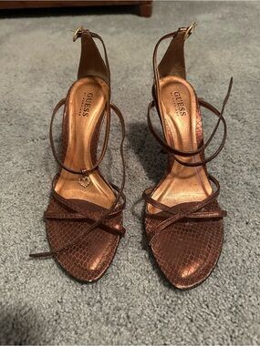 GUESS Metallic Bronze Brown Strappy Heeled Sandals